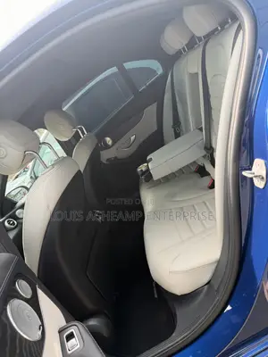 Mercedes-Benz C300 Luxury 4matic Sedan AWD (2.0L 4cyl 7A) 2017 Blue