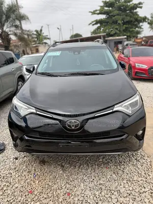 Toyota RAV4 XLE 4dr SUV (2.5L 4cyl 6A) 2018 Black