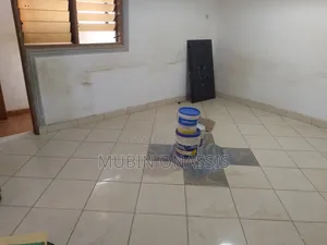 2bdrm Apartment in Items Property, Housing Down for rent
