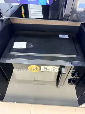 Midea 20 LTS Microwave Oven