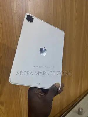 Apple iPad Pro 11 (2020) 256 GB Silver