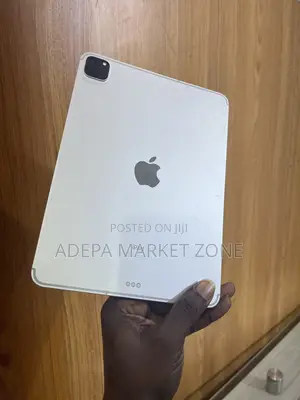 Apple iPad Pro 11 (2020) 256 GB Silver