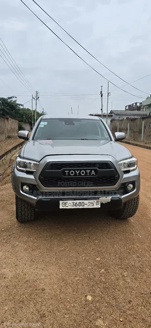 Toyota Tacoma SR5 V6 4x4 Double Cab 140.6 in. WB 2020 Silver