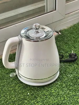 Quality and Classic Electric Kettle (1.7 Litres)