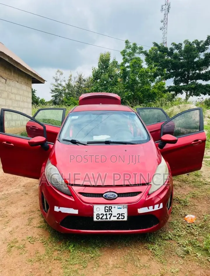 Ford Fiesta SE 2011 Red