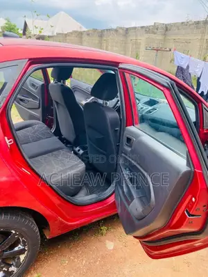 Ford Fiesta SE 2011 Red