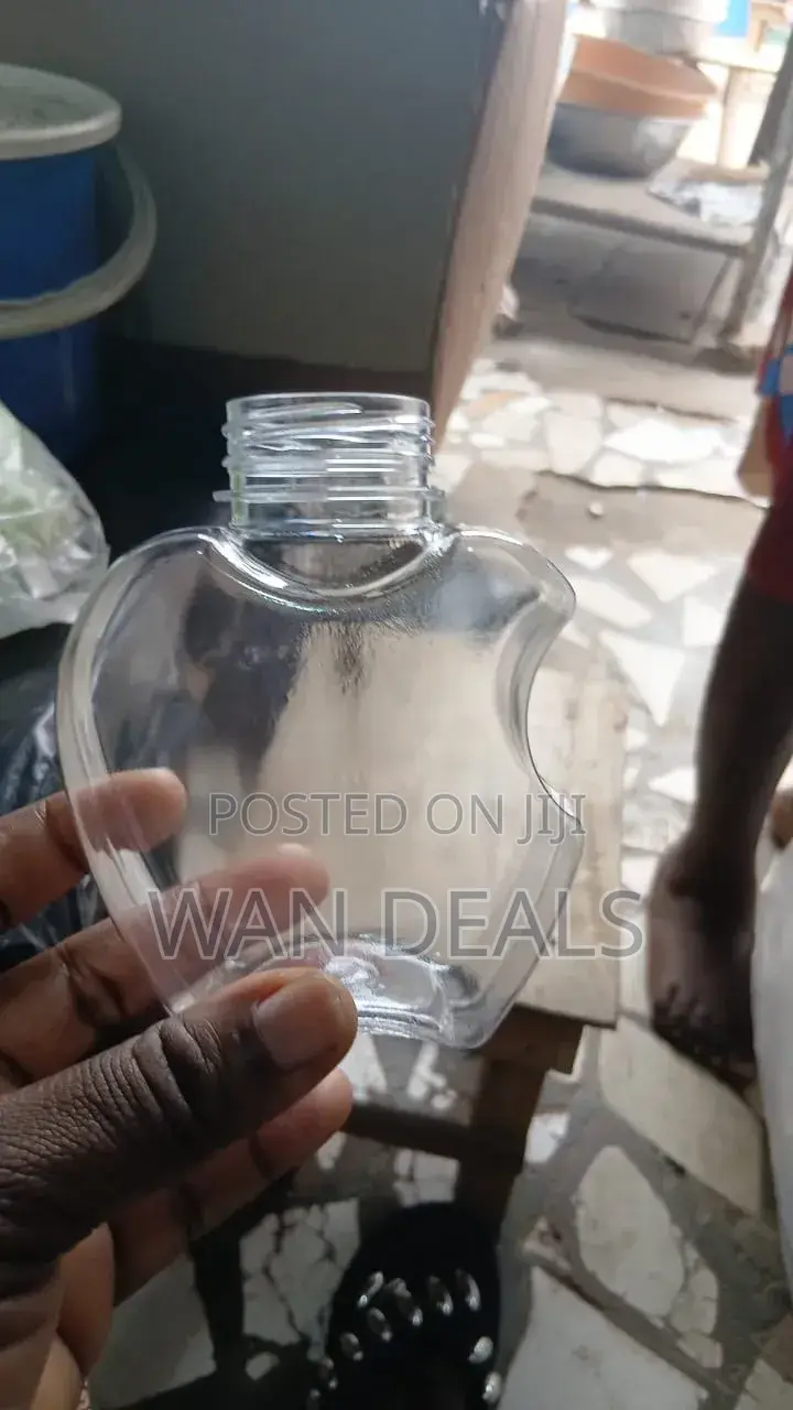 300ml PET Bottles (Apple Shape Type)
