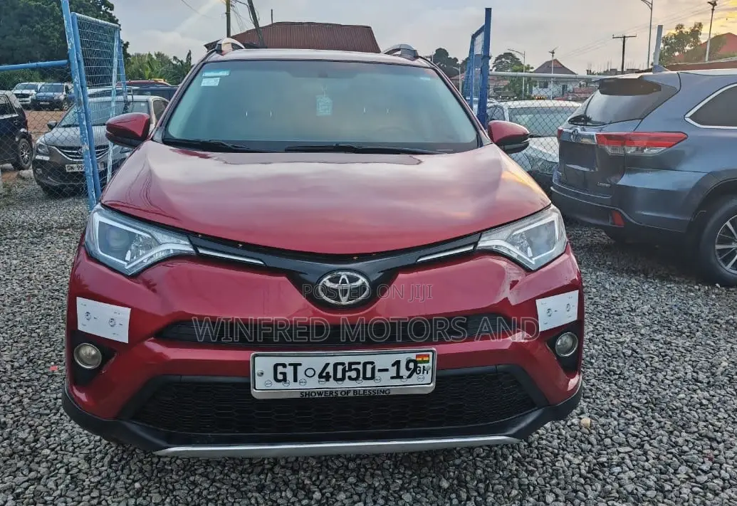 Toyota RAV4 XLE AWD (2.5L 4cyl 6A) 2016 Red