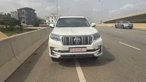 Toyota Land Cruiser Prado 2016 White
