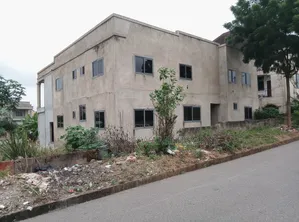 5bdrm House in Brother K Estate, Kumasi Metropolitan for sale
