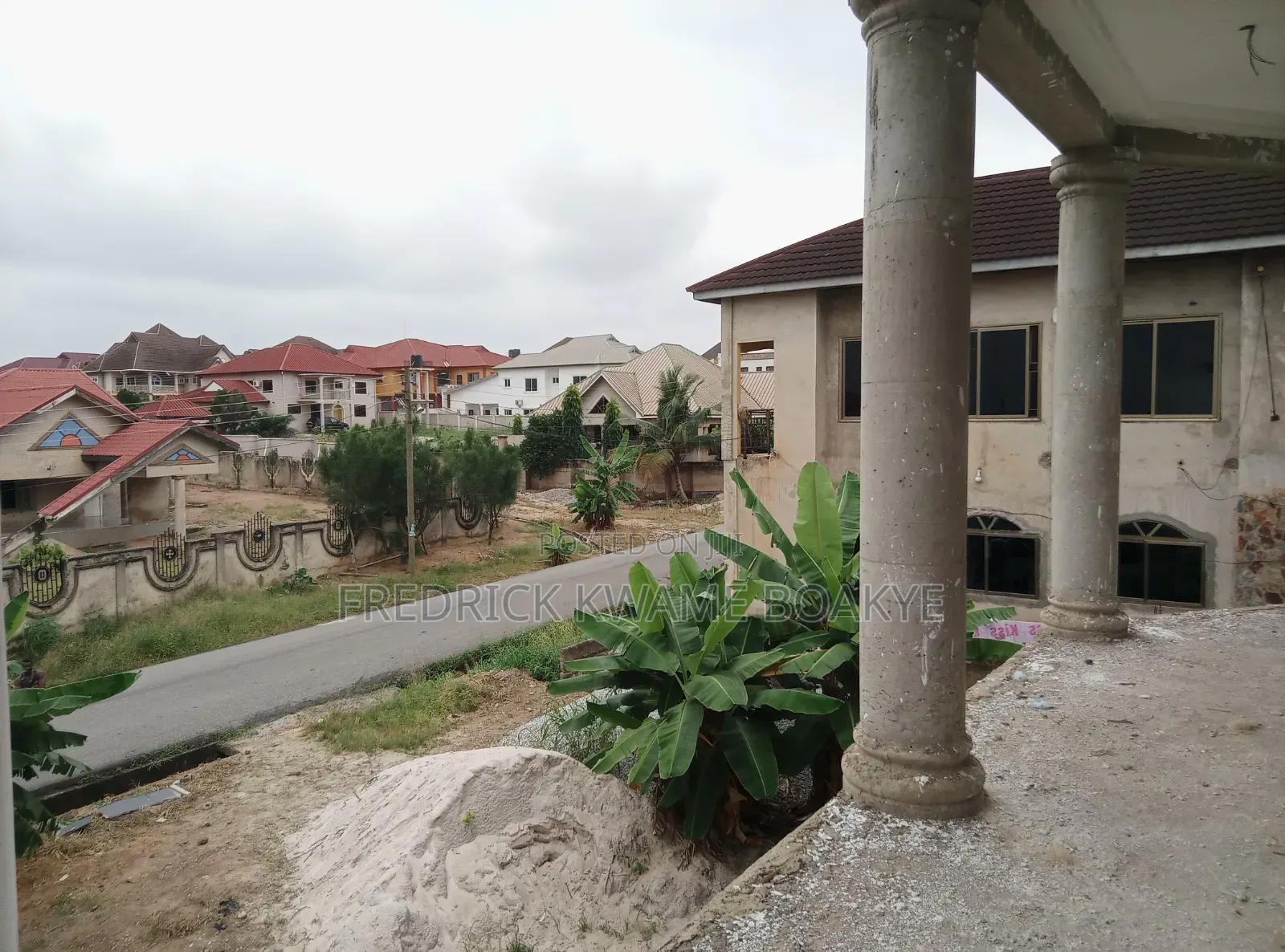 5bdrm House in Brother K Estate, Kumasi Metropolitan for sale