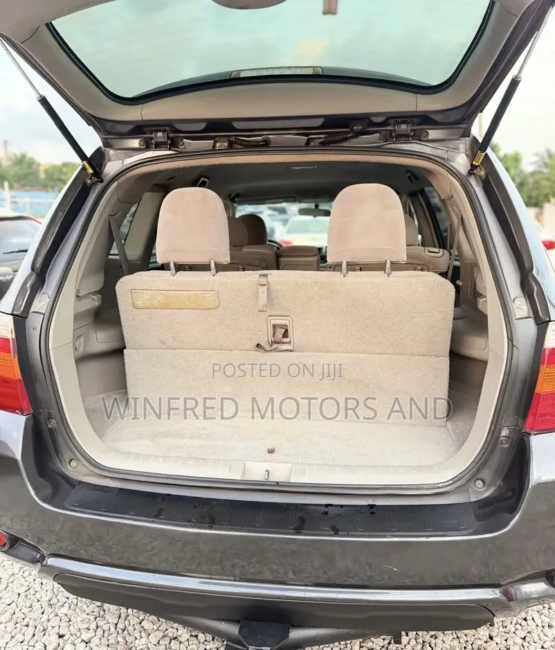 Toyota Highlander 3.5L 4WD 2013 Black