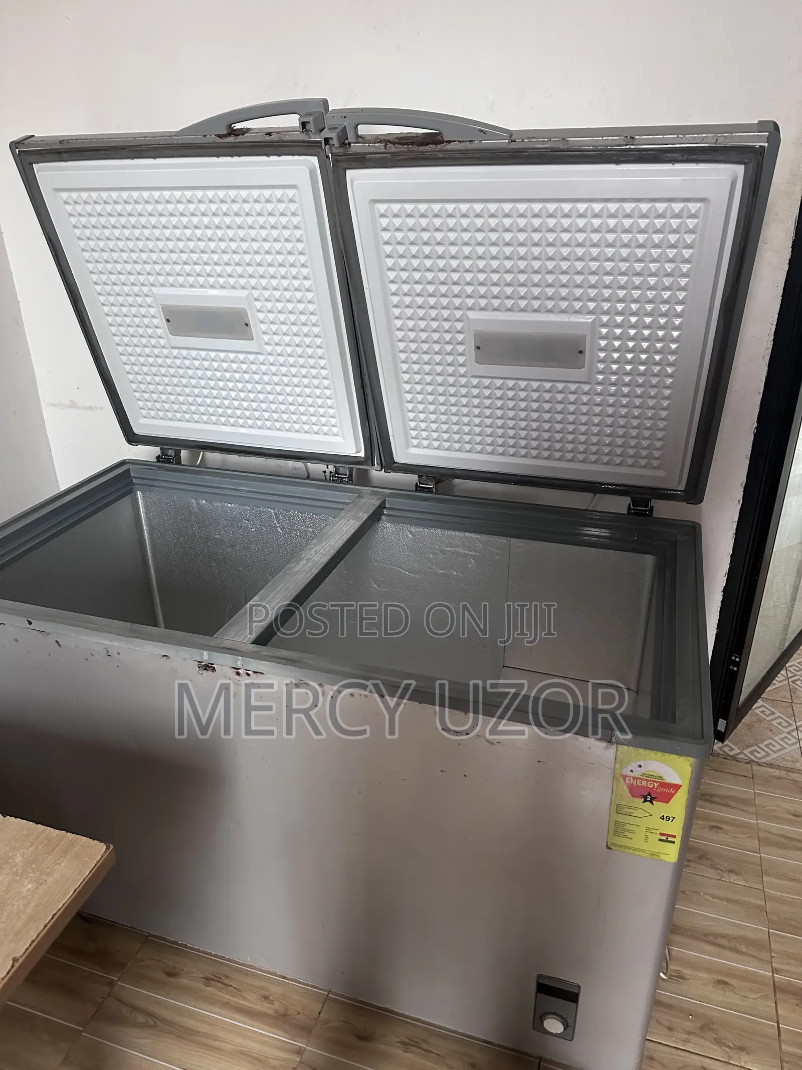 Neatly Used Table Top Fridge