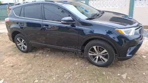Toyota RAV4 2017 Blue