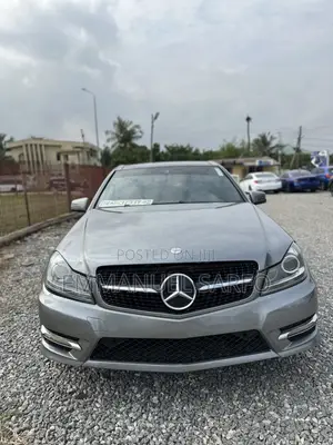Mercedes-Benz C300 Sport 4Matic Sedan AWD (3.5L 6cyl 7A) 2013 Gray