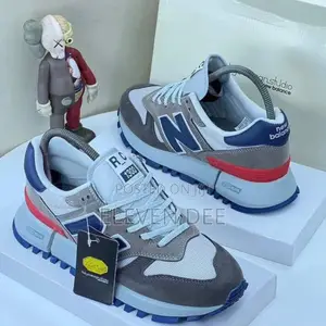 New Balance RC 1300 Sneakers