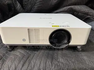 Sony Data Projector VPL - Phz60