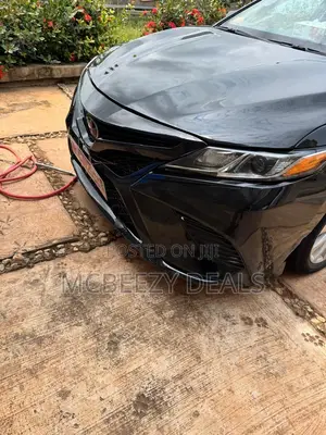 Toyota Camry LE FWD 2020 Black