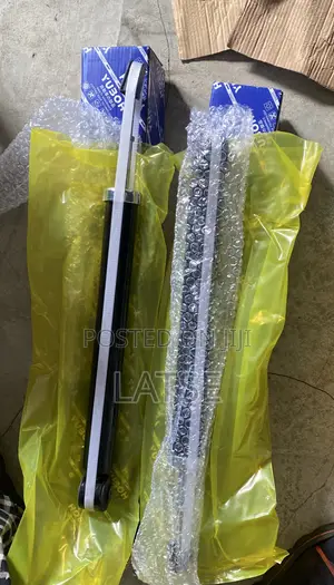 Toyota Vitz/Yaris 2008,2009,2010,2011,2012,2013 Back Shock Absorbers