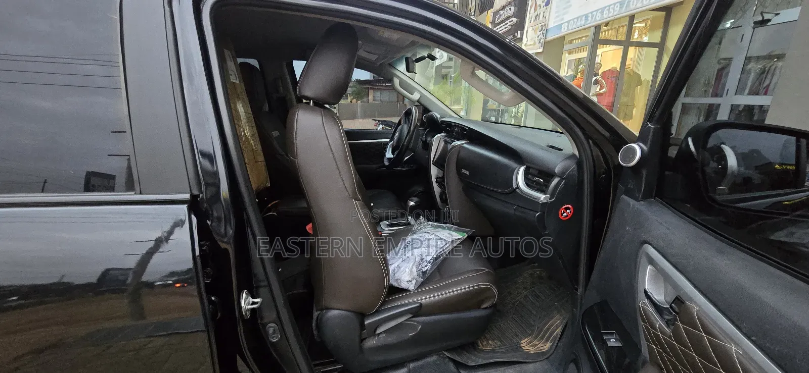 Toyota Fortuner 2.7 AWD 2017 Black