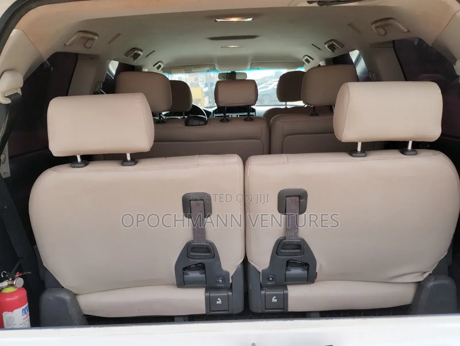 Toyota Land Cruiser 2018 White
