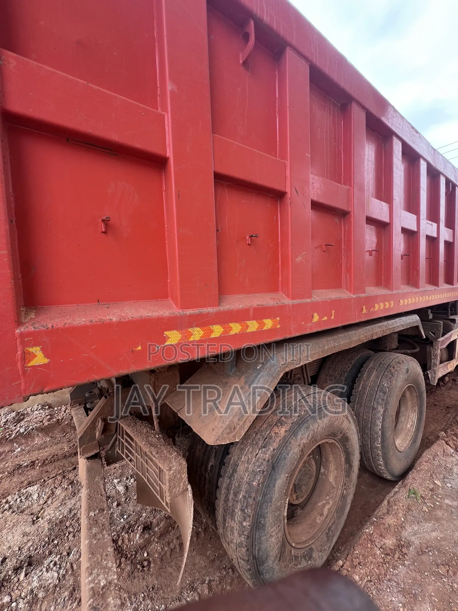 Tipper Truck for Sale 22
