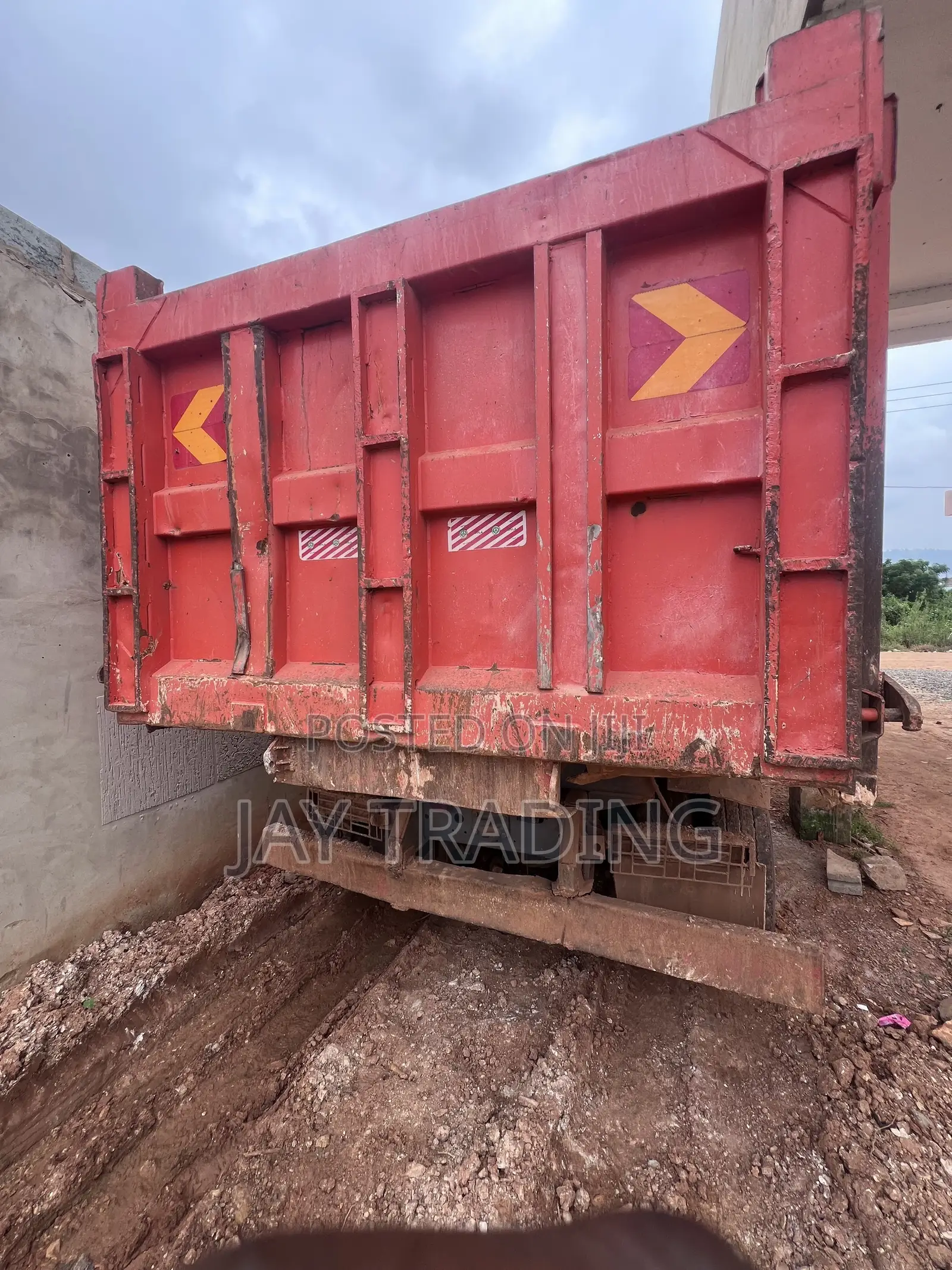 Tipper Truck for Sale 22