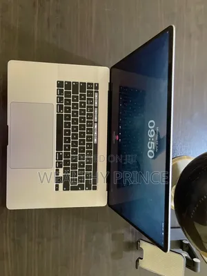Laptop Apple MacBook Pro 2019 16GB Intel Core i7 SSD 500GB
