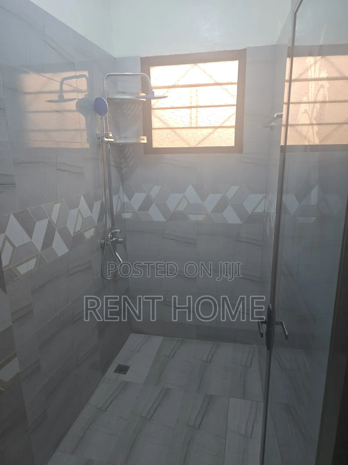 2bdrm Apartment in Lake Side Estate for rent