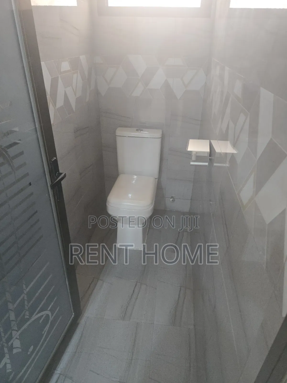 2bdrm Apartment in Lake Side Estate for rent