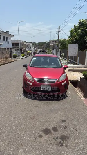 Ford Fiesta SE Sedan 2013 Red
