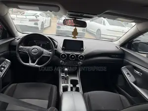 Nissan Sentra 2021 White