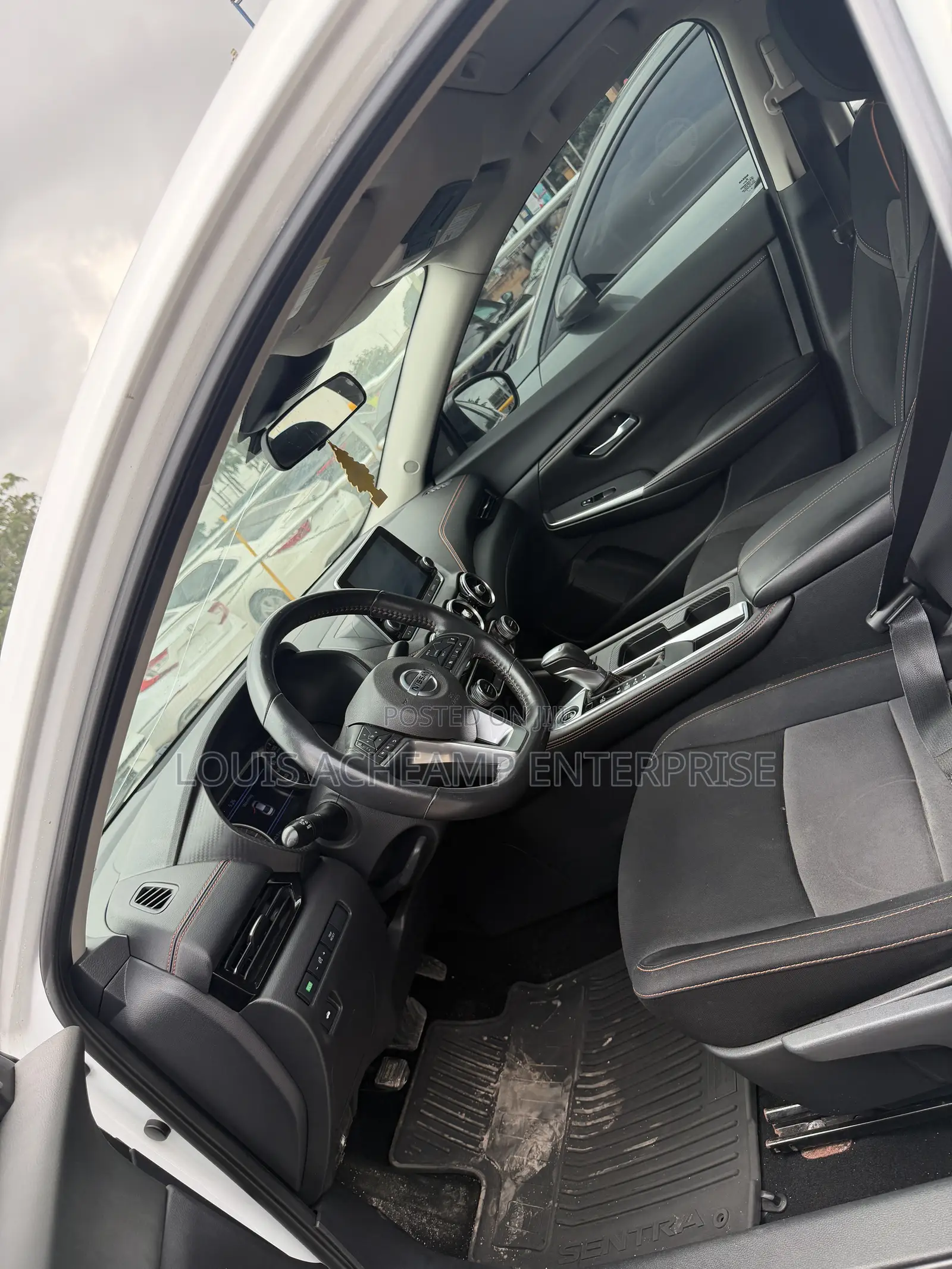 Nissan Sentra 2021 White