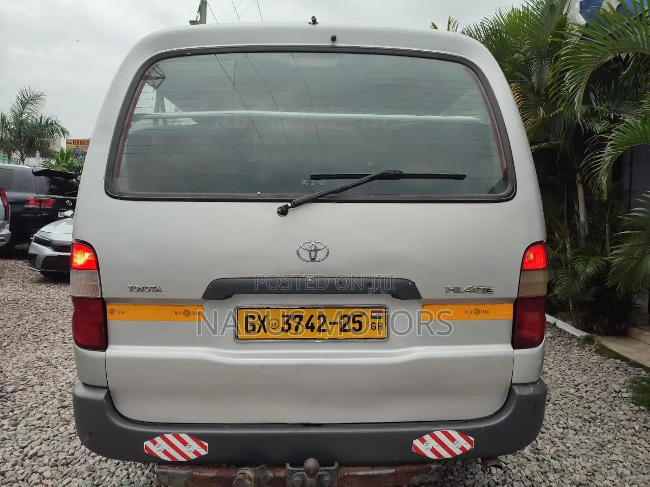 Toyota HiAce 2009 Silver