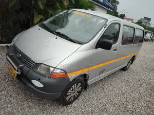 Toyota HiAce 2009 Silver
