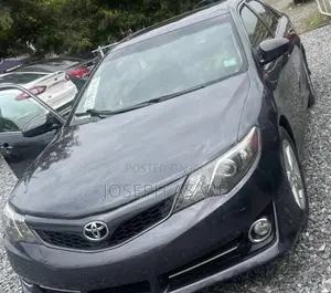 Toyota Camry 2014