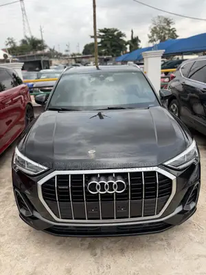 Audi Q3 2020 Black