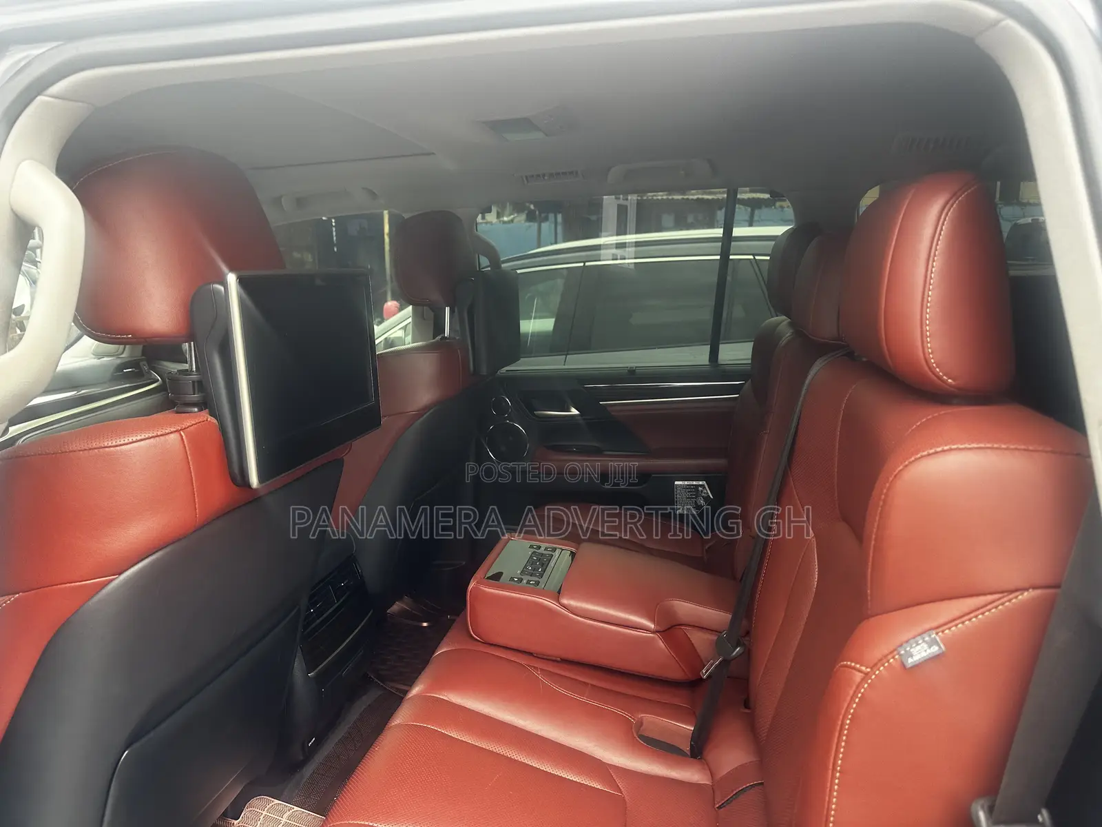 Lexus LX 570 AWD 2020 Gray