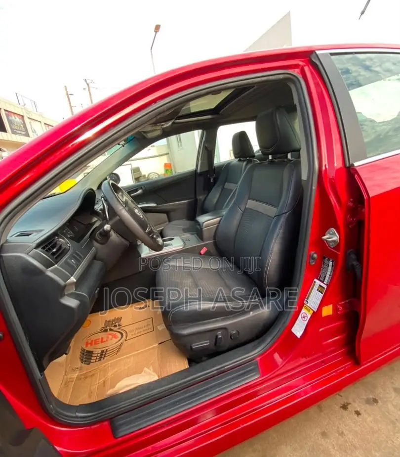 Toyota Camry 2014 Red