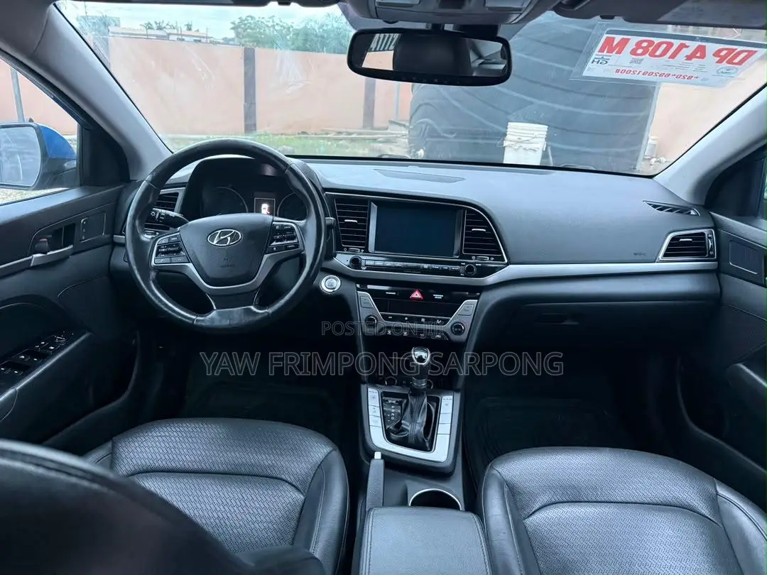 Hyundai Elantra 2018 Blue