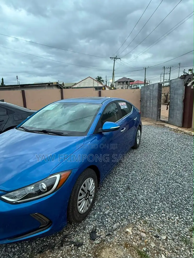 Hyundai Elantra 2018 Blue