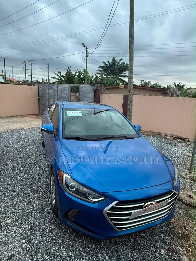 Hyundai Elantra 2018 Blue