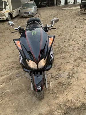 Yamaha Majesty 2024 Black