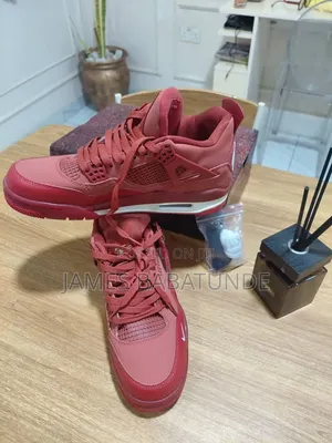 Jordan 4 Nigel Sylvester, Brick by Brick