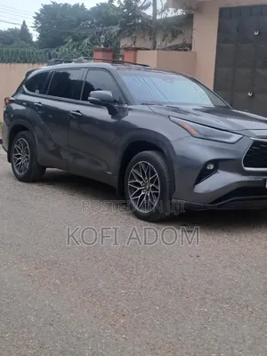 Toyota Highlander 2022 Gray