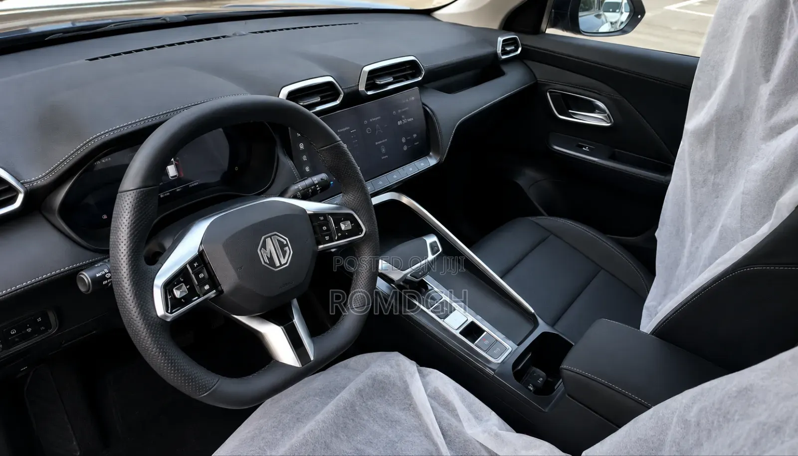New MG ZS 2025 Gray