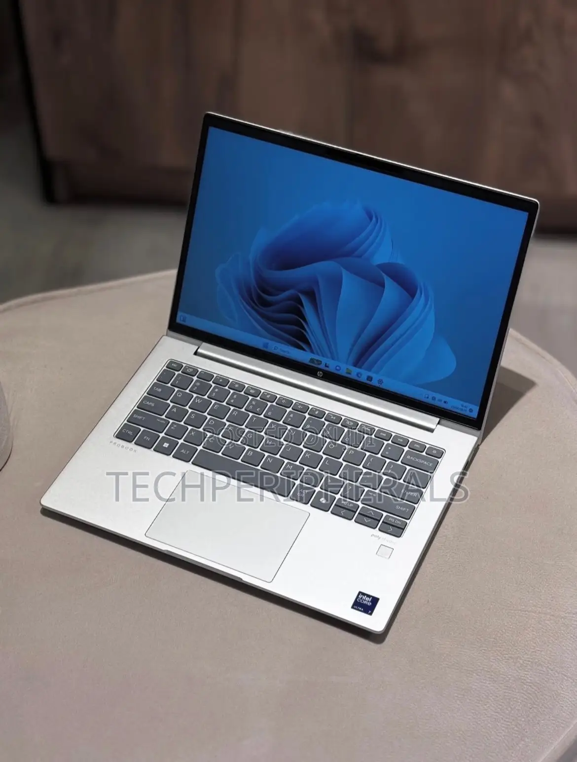 New Laptop HP ProBook 440 G10 16GB Intel Core Ultra 7 SSD 512GB