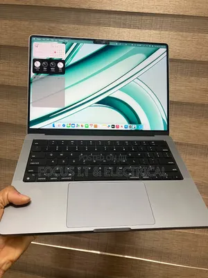 Laptop Apple MacBook Pro 2021 M1 32GB Apple M1 Pro SSD 512GB