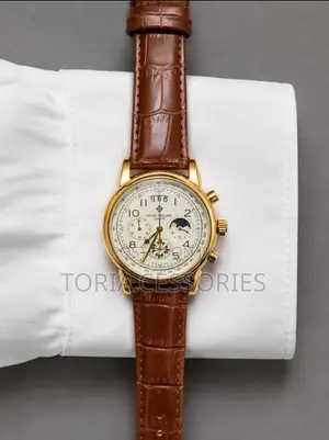 Men’s Leather Wrist Watch