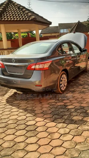Nissan Sentra 2015 Silver